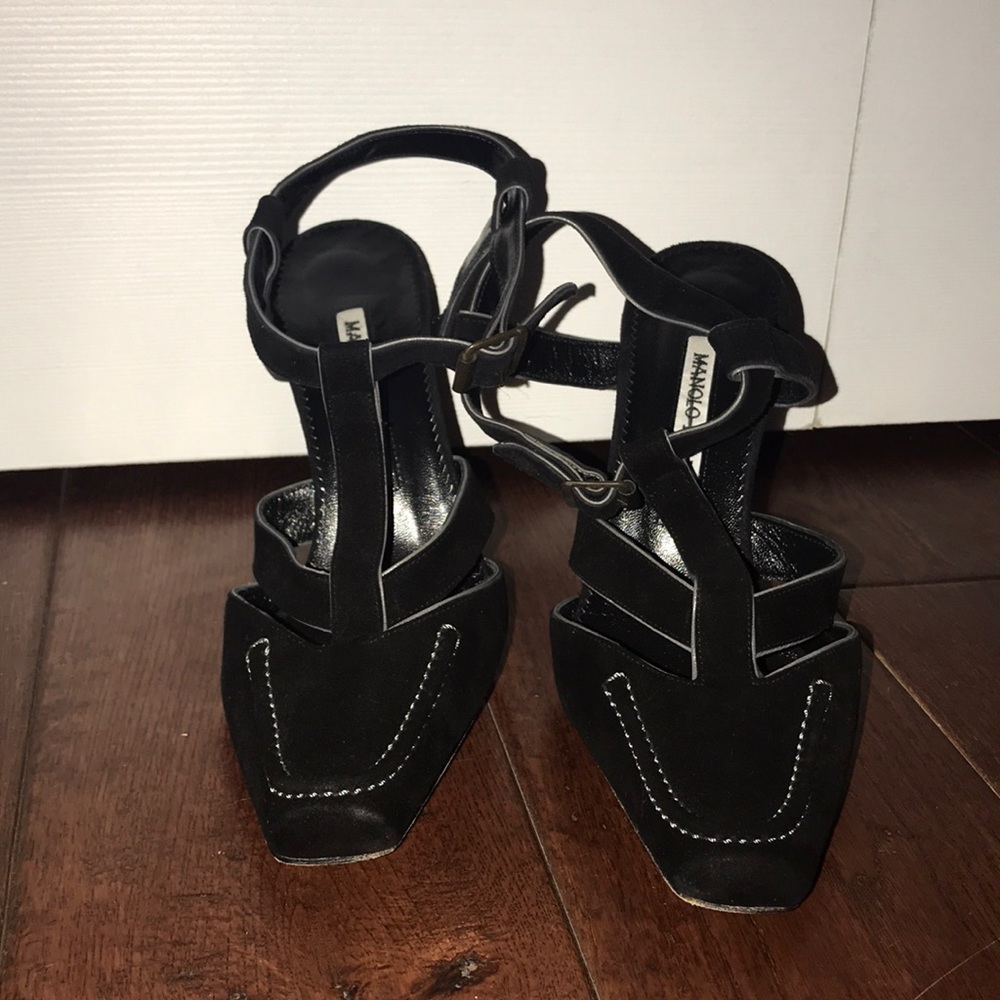 Manolo Blahnik Pumps